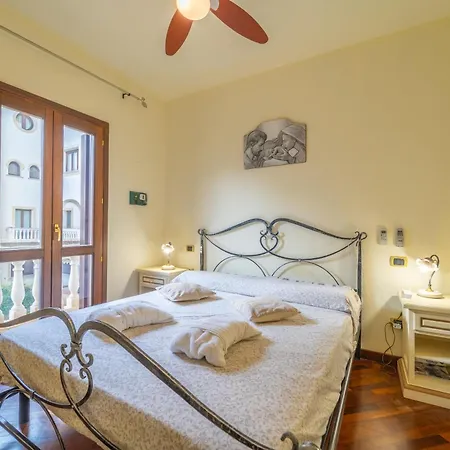Apartamento Brorent Casa Corallo *